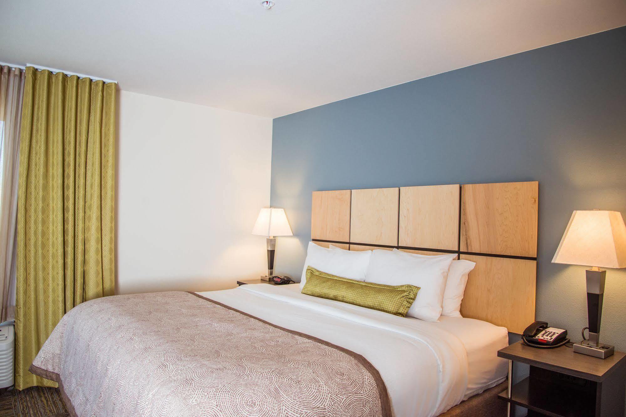 Candlewood Suites Denver North - Thornton By Ihg Екстер'єр фото